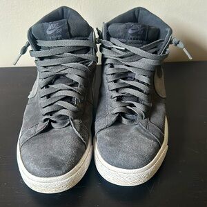 Wolf grey Nike sb blazers size 10 - clean good condition
